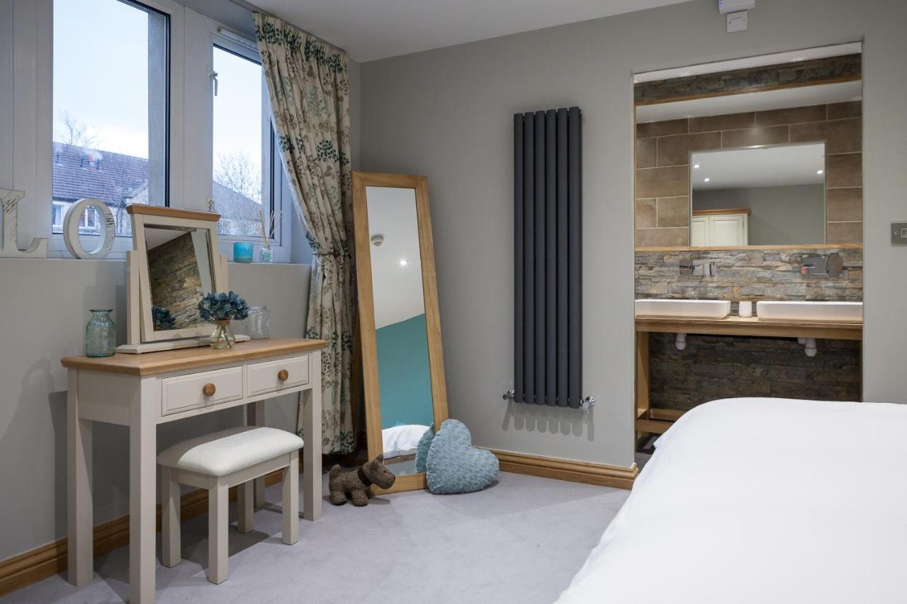 The Venue Serviced Apartments Χάντερσφιλντ Εξωτερικό φωτογραφία