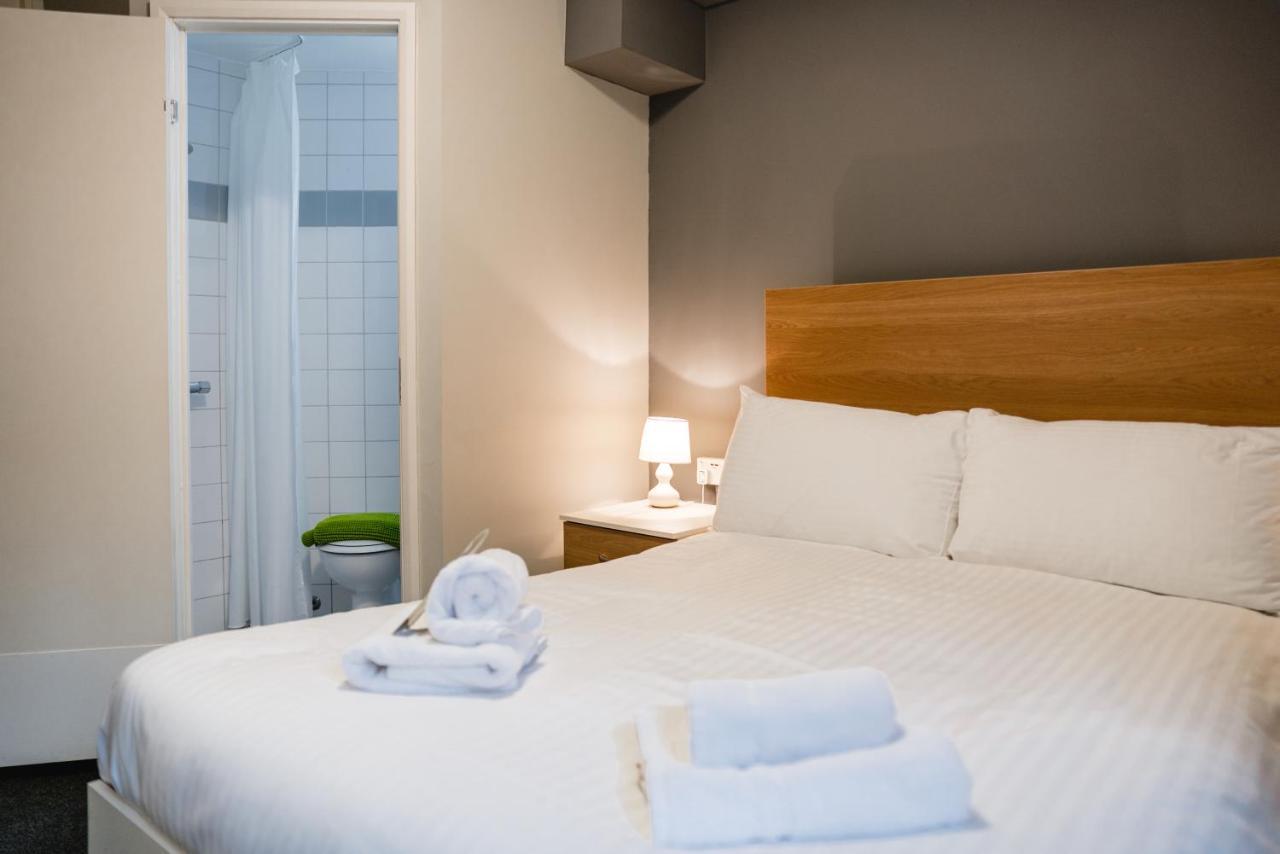 The Venue Serviced Apartments Χάντερσφιλντ Εξωτερικό φωτογραφία