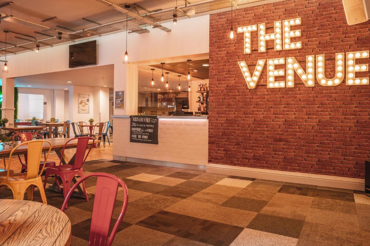 The Venue Serviced Apartments Χάντερσφιλντ Εξωτερικό φωτογραφία