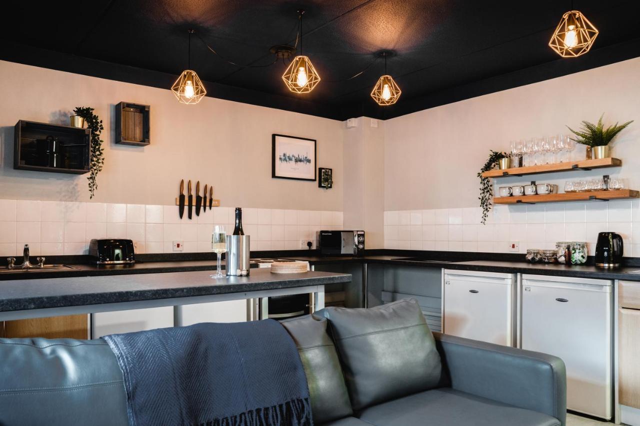 The Venue Serviced Apartments Χάντερσφιλντ Εξωτερικό φωτογραφία